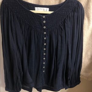 FREE PEOPLE BLOUSE🌲